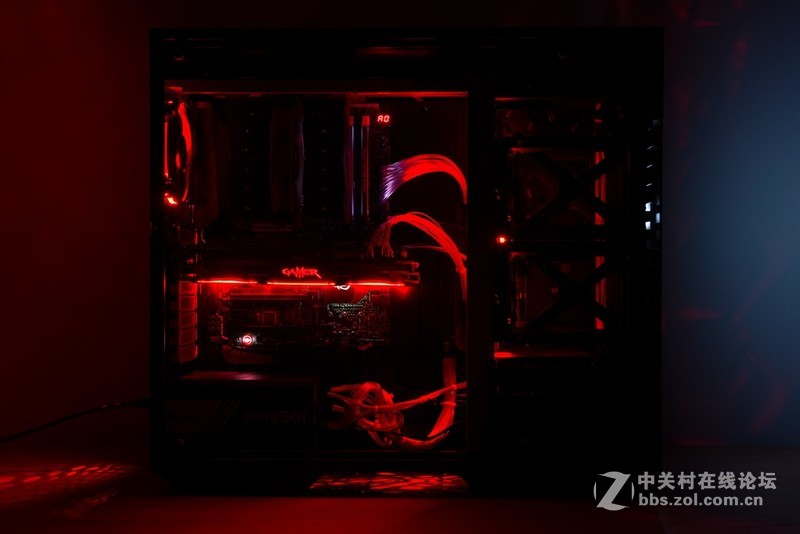 RGB灯效玩出范，TT Riing RGB 12cm 软件控制版3风扇套装开箱分享