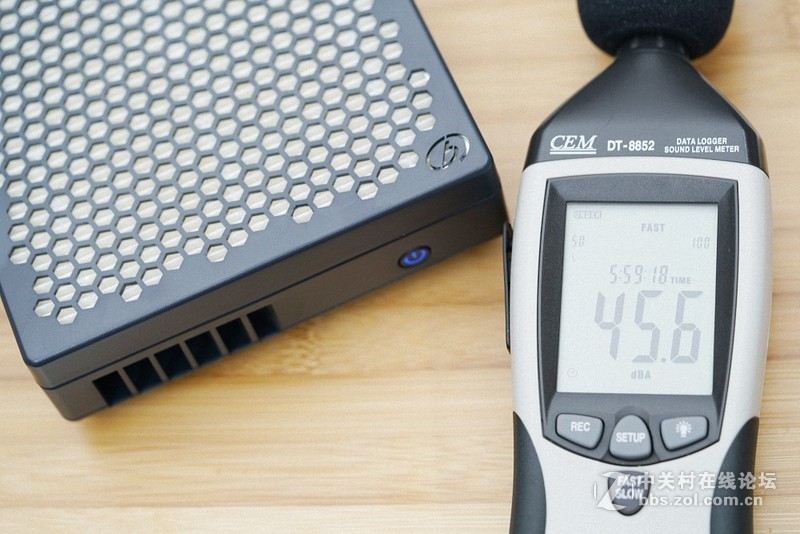 经济型的远大车用肺保，为有车一族的出行健康保驾护航