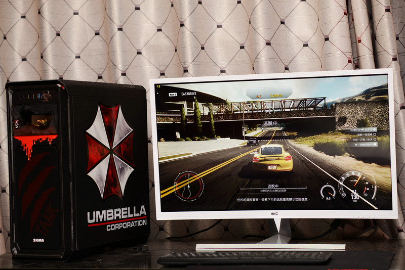 再秀下拉风的坦克水冷MOD，玩游戏超爽啊！