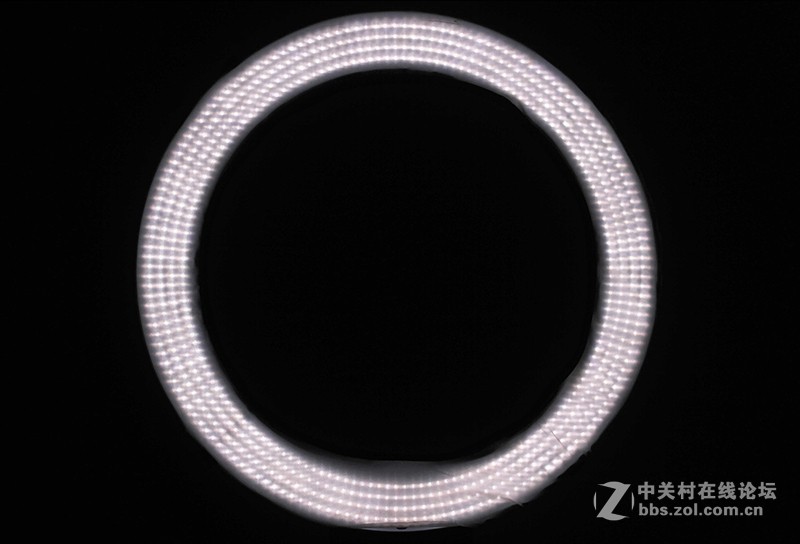 #南冠CN-20FC#LED调焦摄影灯、微型三脚架上手体验