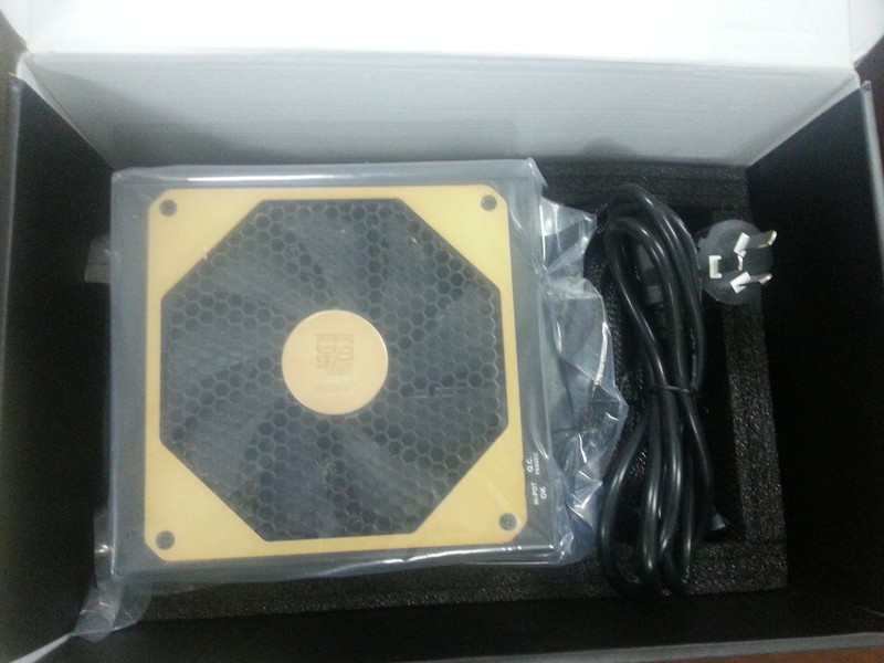 #游戏悍将霸道6 R550镀金非模组试用#  开箱外观图赏！