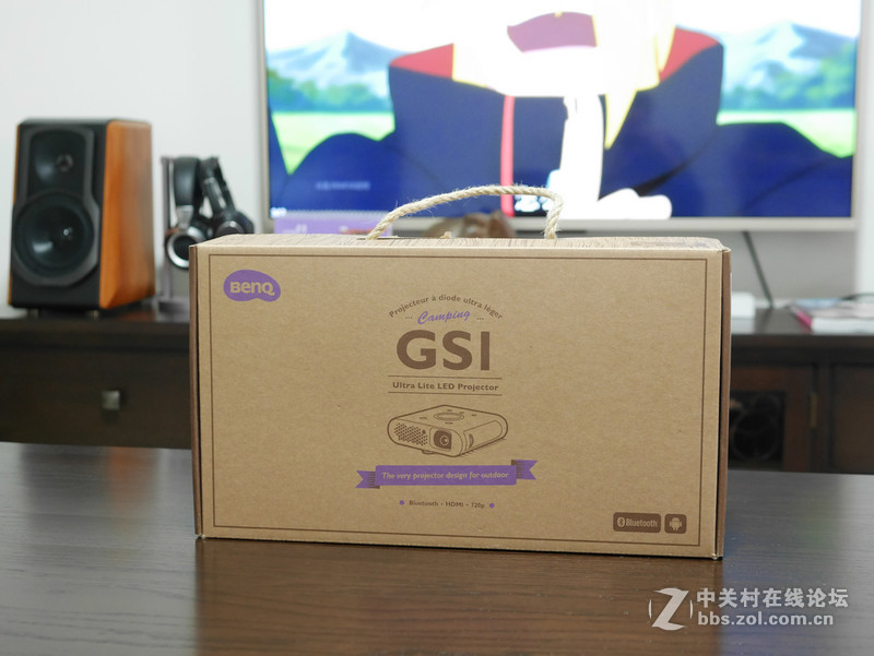 极致迷你的户外掌心时光机 明基GS1防溅水微投体验