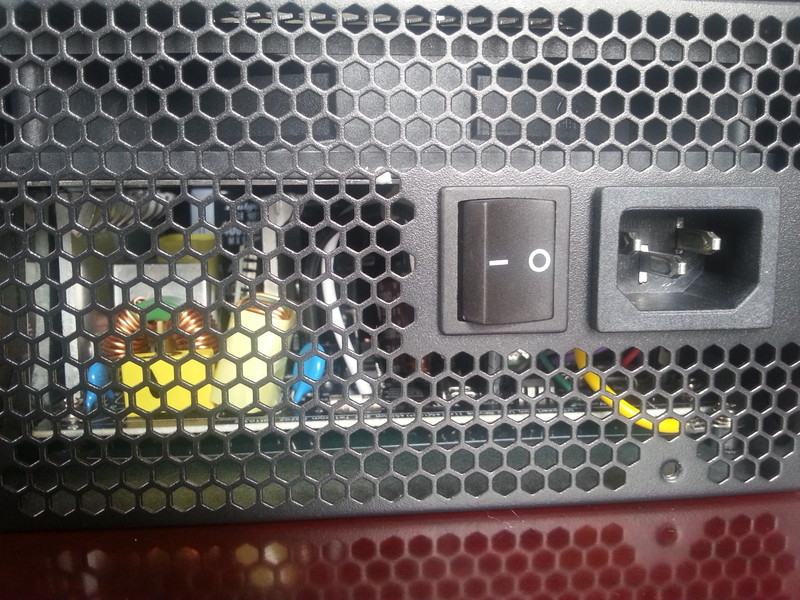 #游戏悍将霸道6 R550镀金非模组试用#  开箱外观图赏！