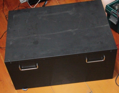 出非编一套和SAS盘4块