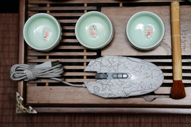 #外设#LOL专业电竞级鼠标，左右键可互换的狼印X7