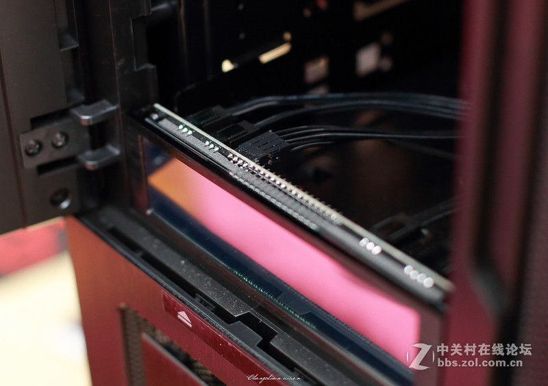 Lamptron CM430双色限量版+HAF 915F改外置水冷 SHOW