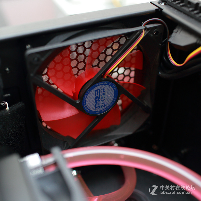 Lamptron CM430双色限量版+HAF 915F改外置水冷 SHOW