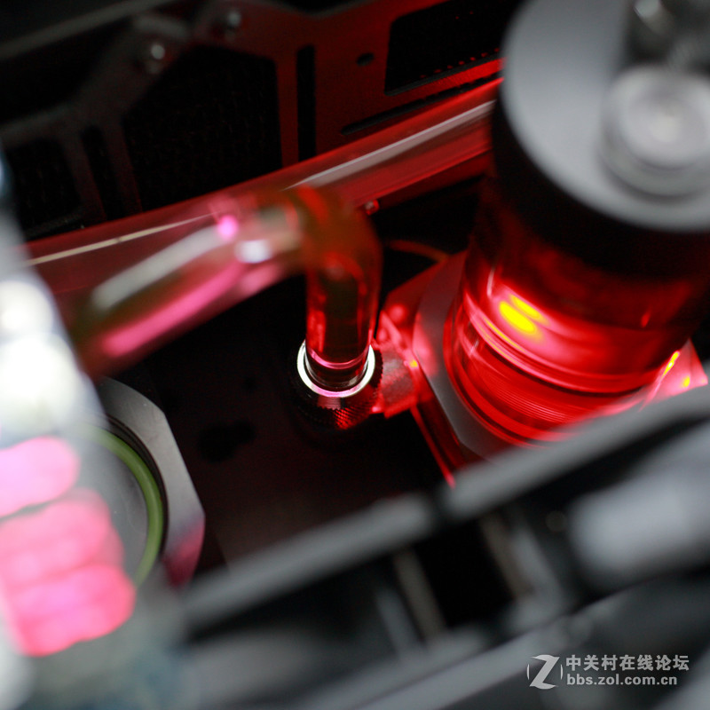 Lamptron CM430双色限量版+HAF 915F改外置水冷 SHOW