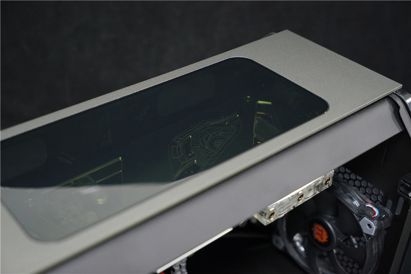 「Z玩主」从零开始的分体水冷主机装机作业