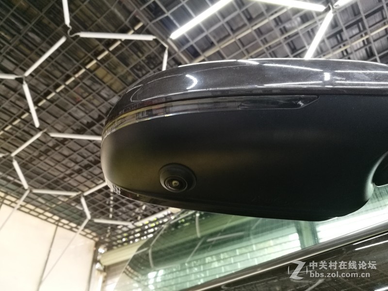 这下安心多了，我的车子已经安装了超清的360°全景行车记录仪