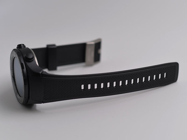 HUAWEI WATCH 2图赏：运动风，可独立4G通话