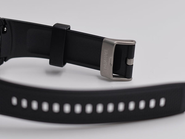 HUAWEI WATCH 2图赏：运动风，可独立4G通话