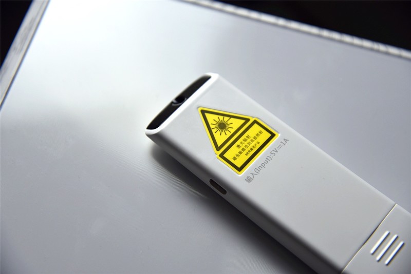 神画F1投影体验: 自由简单本应如此