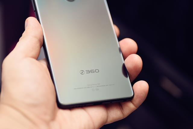 当潮流撞上科技，360手机 N7 Pro果然成了一股清流