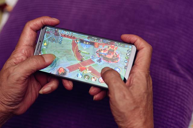 当潮流撞上科技，360手机 N7 Pro果然成了一股清流