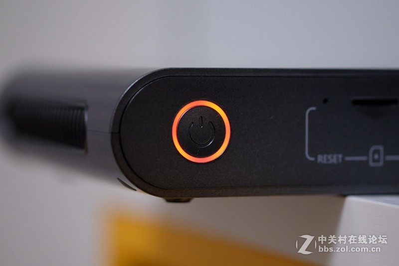 ＃白墙秒变电子白板＃便携轻巧高颜值，神画TT-P触控投影外观篇