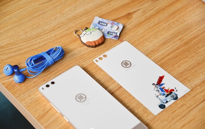 锤子坚果Pro银魂限量版开箱报告，定制专属的爱！