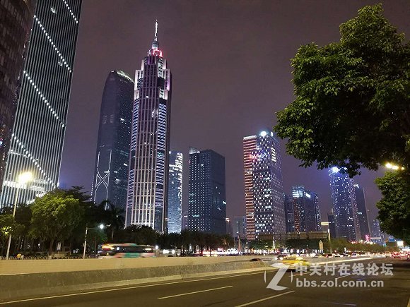 【深度评测】星空体育平台 S8才2500元元 体验：未来旗舰