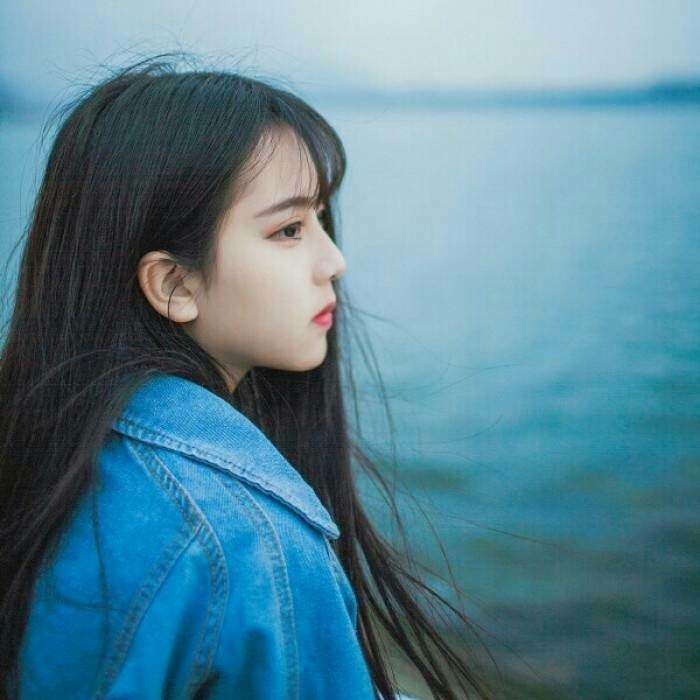 女头来一波，最后一张是楼楼哦(ε