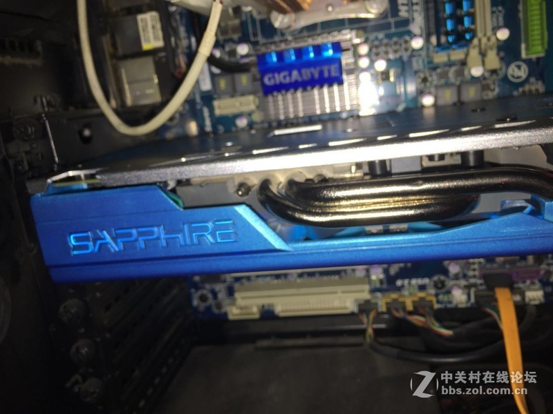 蓝宝石RX580超白金极光特别版--使用体验