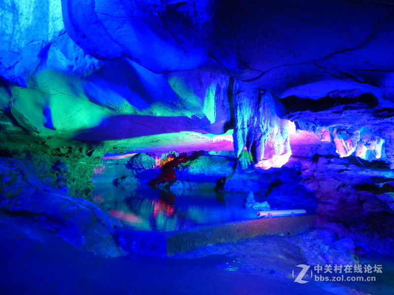 浙江桐庐红石湾景区龙隐洞府随拍，与大家共享。