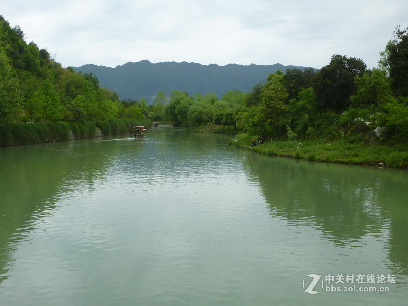 浙江桐庐红石湾景区龙隐洞府随拍，与大家共享。