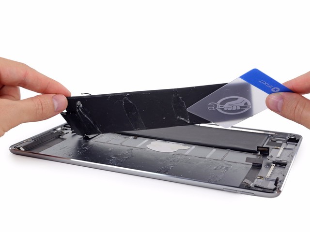 让人流口水的苹果iPad Pro 10.5拆解