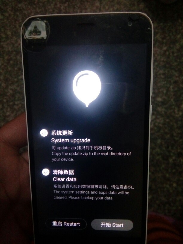救命呀，杀人了，放火了，非礼大帅哥。
