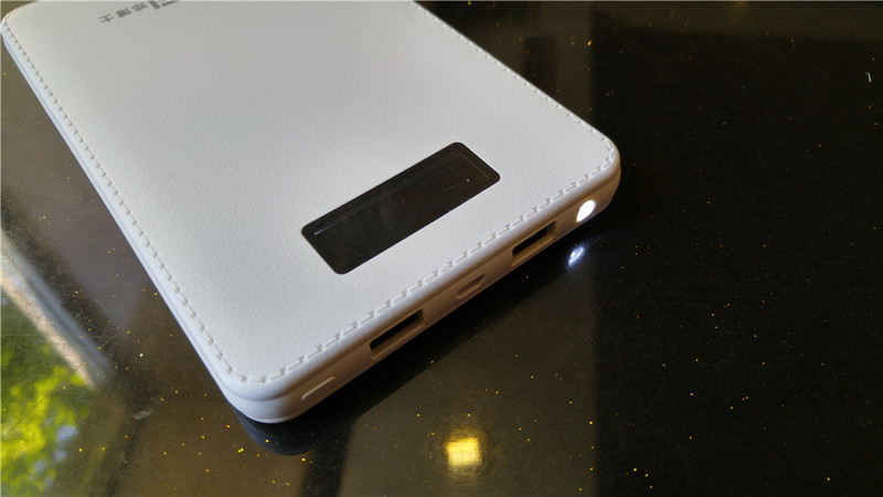 #D.BOSI（邓博士）P-201A试用# 明明白白我的心——邓博士精显移动电源P-201A体验