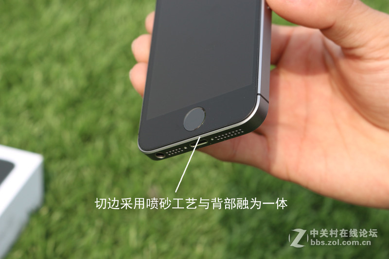 回归原始，你是否是一只披着假外壳的“狼”？——iPhone SE试玩评测