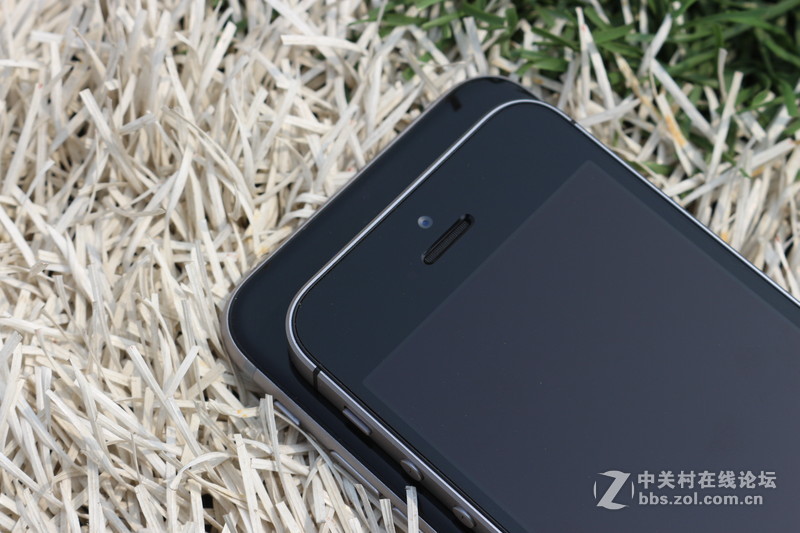 回归原始，你是否是一只披着假外壳的“狼”？——iPhone SE试玩评测