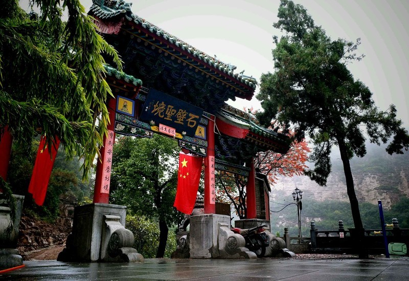 用了一年啦，今天上午用xplay5拍了一组照片，手机自带软件简单处理了一下，一同来分