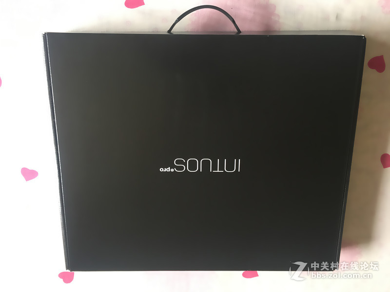 影拓pro无线版 只写过几个字 笔尖都在 版面几乎零磨损 在保半年 个人属于绘画爱好者