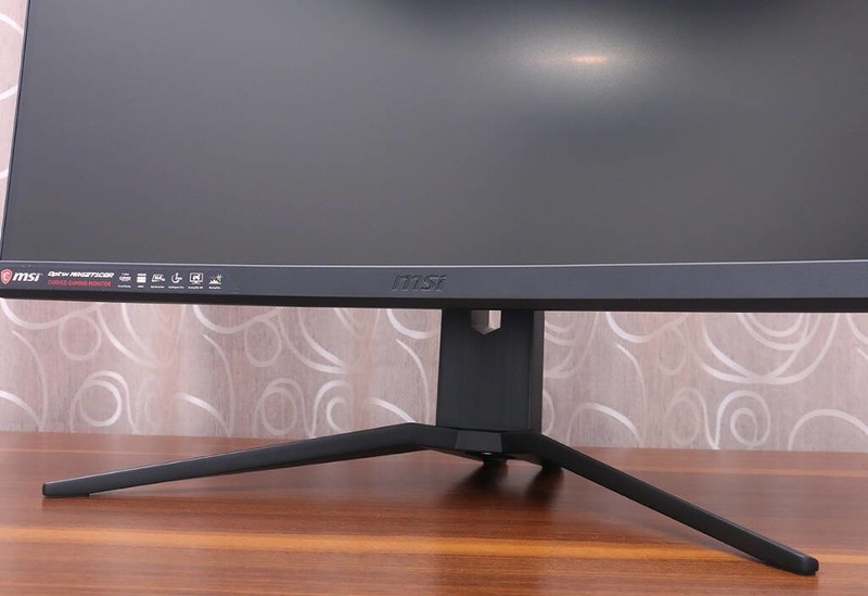 CES 2019 创新产品奖得主，微星 MAG271CQR 曲面电竞显示器深度解读
