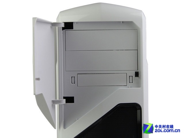 隐蔽式光驱设计 航嘉MVP机箱单点解析