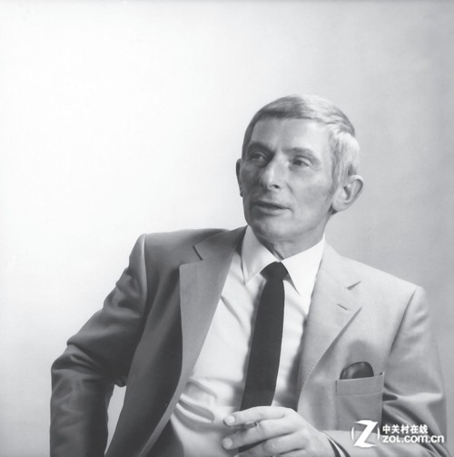 非常喜欢博朗简约极致的设计理念