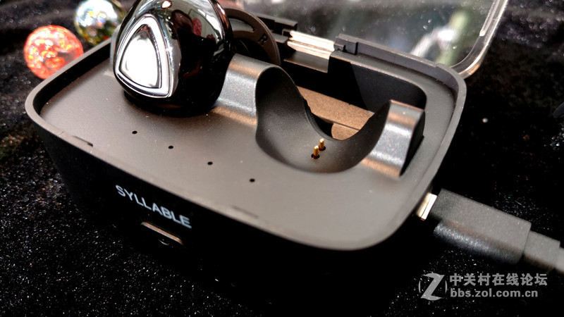 耳机时尚文化的引领者—赛尔贝尔D900S无线蓝牙耳机