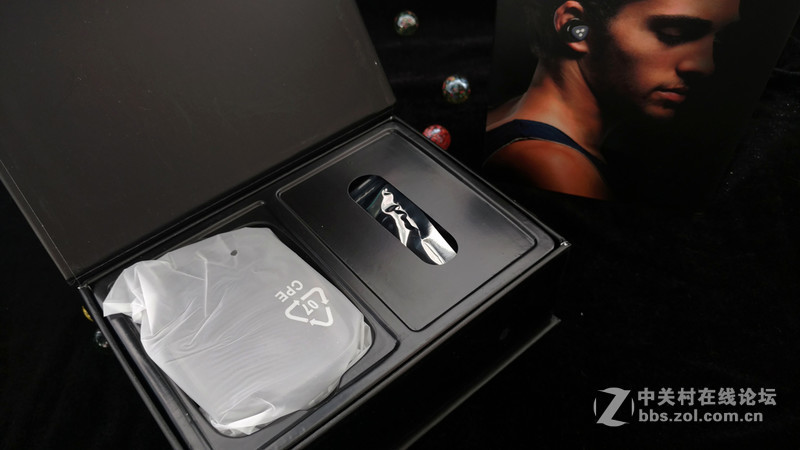 耳机时尚文化的引领者—赛尔贝尔D900S无线蓝牙耳机