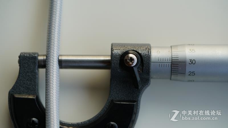 ＃你，需要一盏智慧的灯＃实拍护眼台灯——明基WiT MindDuo亲子共读护眼台灯 I 视频