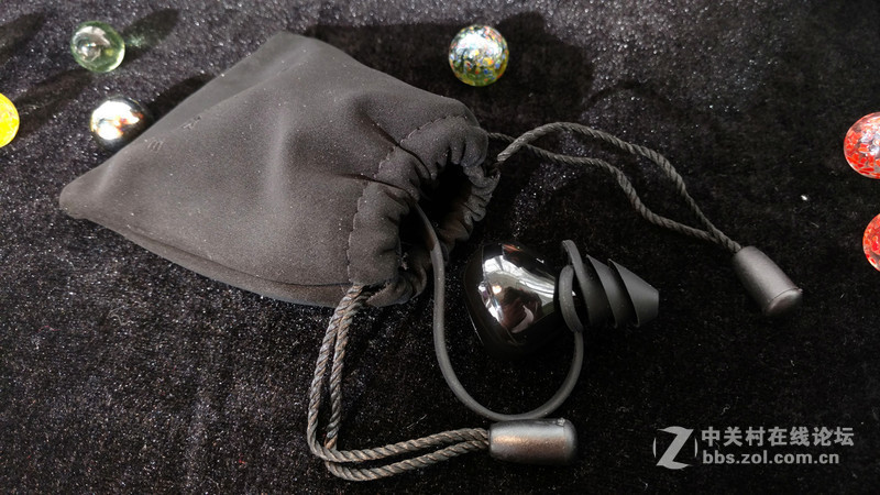 耳机时尚文化的引领者—赛尔贝尔D900S无线蓝牙耳机