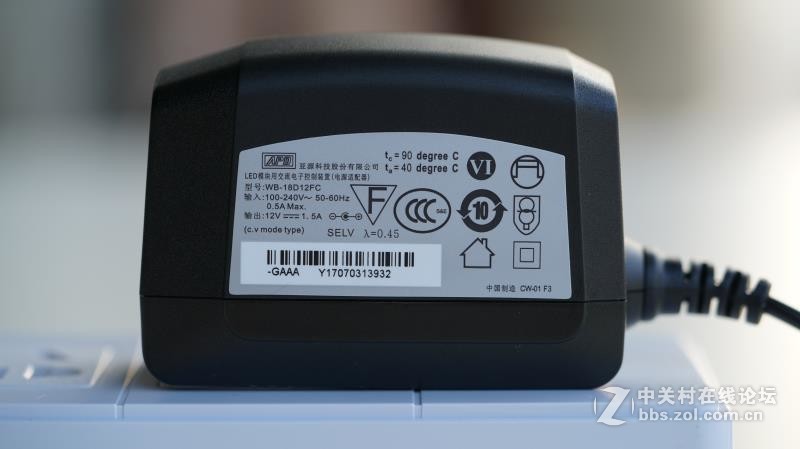 ＃你，需要一盏智慧的灯＃实拍护眼台灯——明基WiT MindDuo亲子共读护眼台灯 I 视频