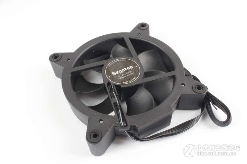 鑫谷MoParty整机RGB智控方案测评