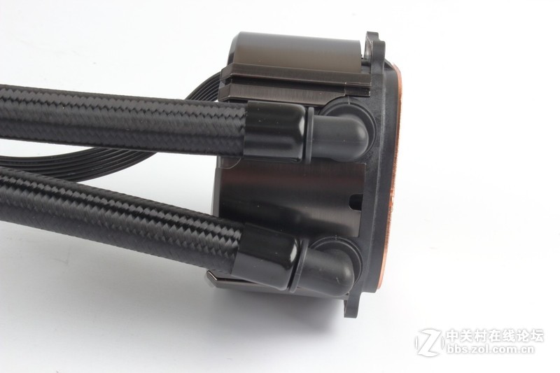 鑫谷MoParty整机RGB智控方案测评