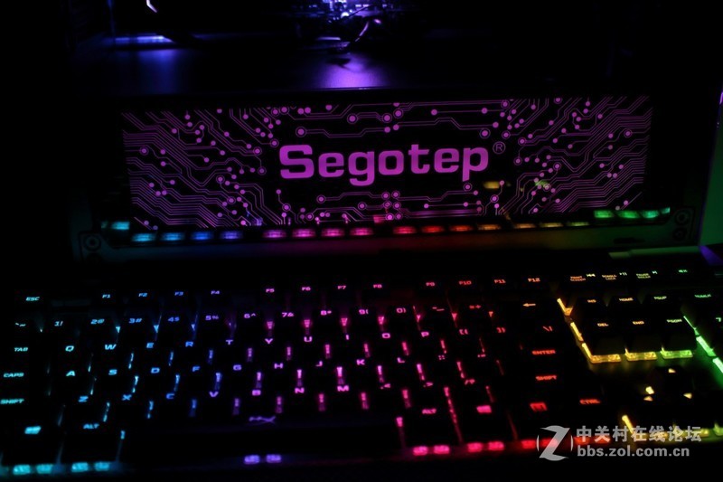 鑫谷MoParty整机RGB智控方案测评