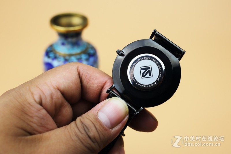 返璞归真：只想做一款至真至纯的石英表——小米有品家的轻派超薄石英表体验