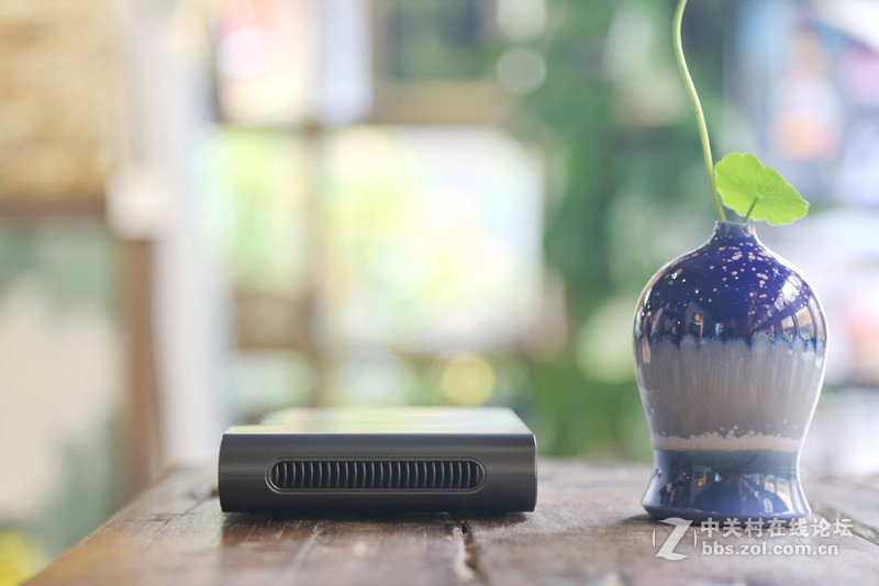 ＃白墙秒变电子白板＃时尚小巧 随手能带走的巨幕影院——神画TT开箱鉴赏