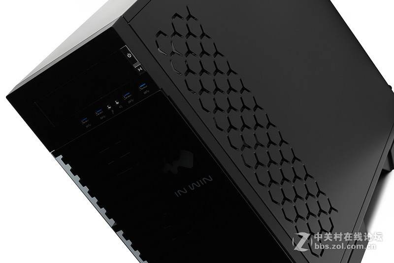 INWIN 509 & ASUS ROG M8H ALPHA，Show Time！