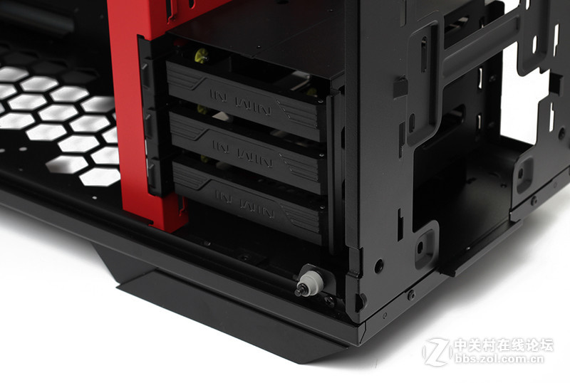 INWIN 509 & ASUS ROG M8H ALPHA，Show Time！