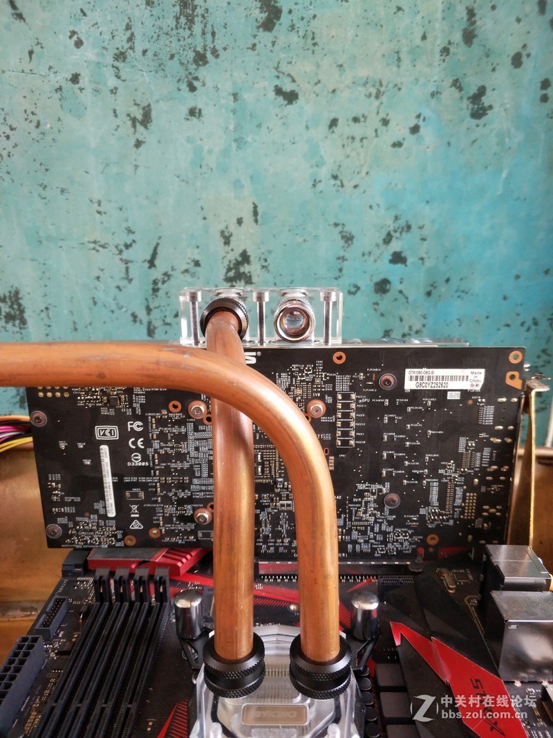 第一台无风扇0分贝水冷主机出炉，历时2个多月