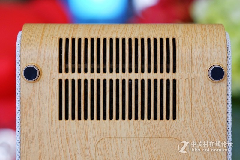 神画Q1智能影院，卧室有你更精彩